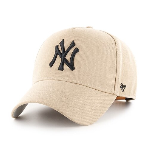 47 Brand New York Yankees MLB MVP DT Snapback Khaki OSFM B-MPDTP17WBP-KH