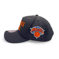 Mitchell & Ness New York Knicks Deadstock Origins Nylon Stacked Black OSFM