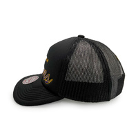 Mitchell & Ness Los Angeles Lakers Trucker Classic Script Black OSFM