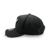 Mitchell & Ness Chicago Bulls Pro Pinch Damaged Indigo OSFM