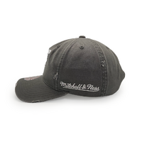 Mitchell & Ness Chicago Bulls Deadstock Distressed Patch Washed Graphite OSFM