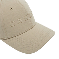 Oakley Bark Embossed Hat FOS902102 32F Pebble L/XL