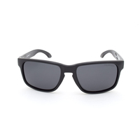 Mangrove Jacks Razorback C1 Black / Smoke Polarised Lenses