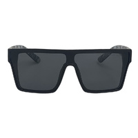 Urban Zoo Sin By The Sea C15 Matte Black / Smoke Lenses