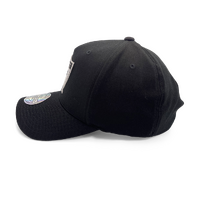 Mitchell & Ness Las Vegas Raiders Flexfit 110 Pinch Black/White Core Black OSFM