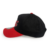 Mitchell & Ness Chicago Bulls Flexfit 110 Love Hate Black/Red OSFM