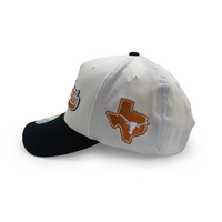 Mitchell & Ness University of Texas Long Horns Flexfit 110 Tailsweep White Cream/Black OSFM