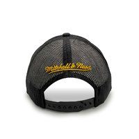 Mitchell & Ness Los Angeles Lakers Trucker Classic Script Black OSFM