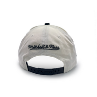 Mitchell & Ness Chicago Bulls Pro Pinch Champions White Cream/Black OSFM