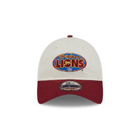 New Era Brisbane Lions 9Twenty AFL26 Two-Tone Heritage Chrome/Maroon OSFM