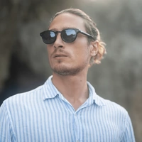 Revo Sterling RE 1255 01 GY Shiny Black / Graphite Polarised Lenses