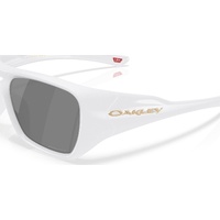 Oakley Chaminade OO9492-0260 Pearl White / Prizm Black Lenses