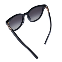 Oroton Helena B ORO2356503 Black / Cool Smoke Gradient Lenses