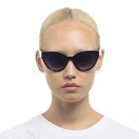 Fiorelli Katelyn FIO2447316 Black / Smoke Gradient Lenses