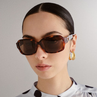 Oroton Everleigh ORO2456486 Signature Tortoise / Brown Mono Polarised Lenses