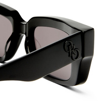 Oroton Spencer ORO2556400 Black / Smoke Mono Lenses