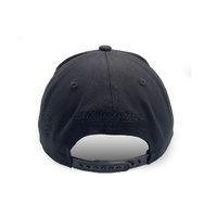 Mitchell & Ness Las Vegas Raiders 5 Panel 110 Pinch Weld Application Black OSFM