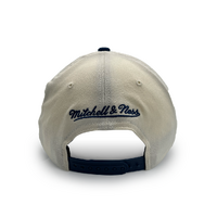 Mitchell & Ness Georgetown University Flexfit 110 Tailsweep White Cream/Navy OSFM
