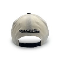 Mitchell & Ness University of Texas Long Horns Flexfit 110 Tailsweep White Cream/Black OSFM
