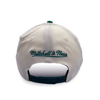 Mitchell & Ness Boston Celtics Flexfit 110 Team Arch White Cream/Green OSFM
