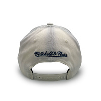 Mitchell & Ness Oakland Raiders Flexfit 110 Core White Cream/Teal OSFM