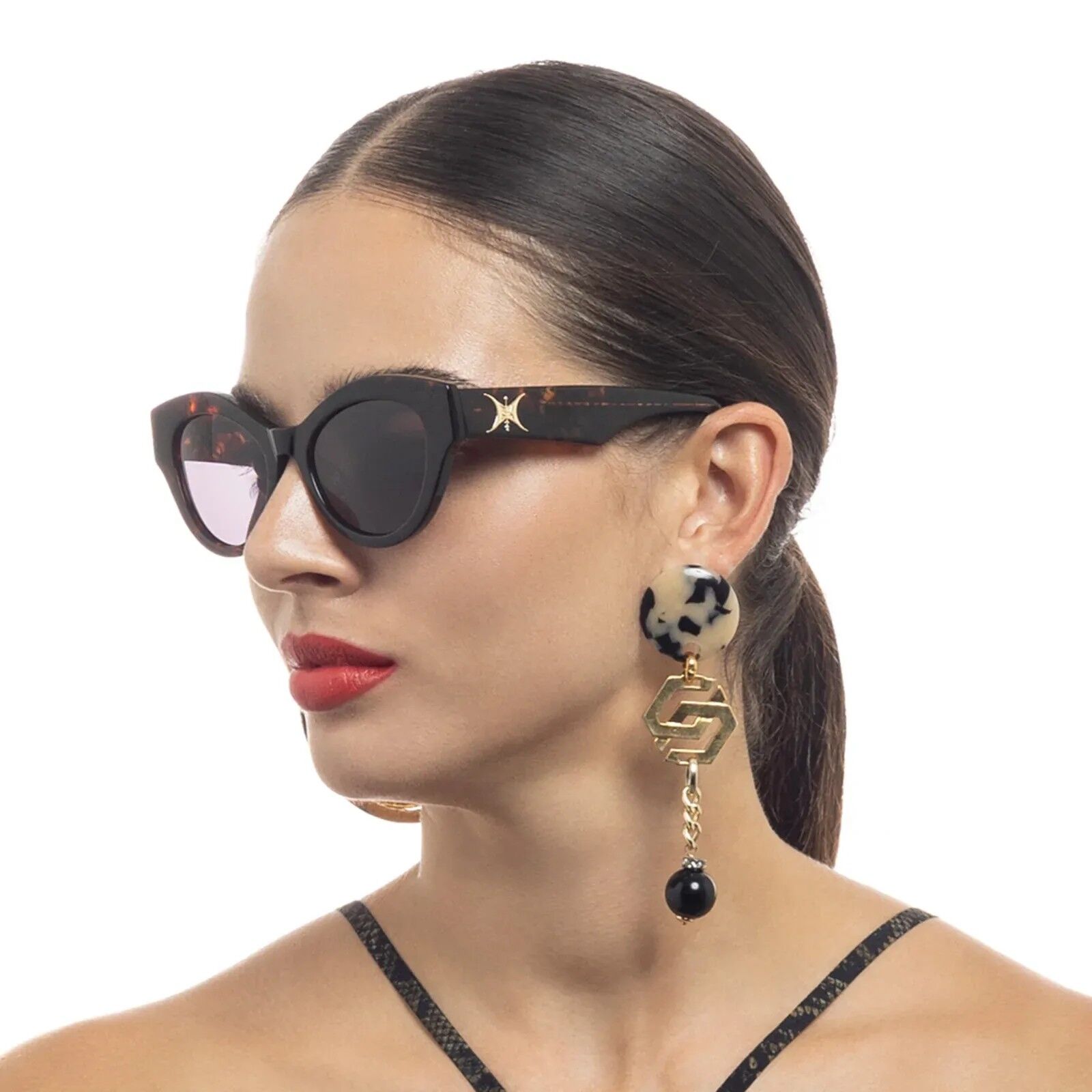Camilla The Duchess CAM2330894 Monogram Tortoise / Smoke Mono Lenses