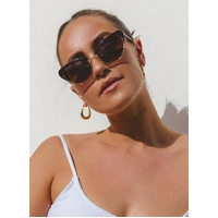 Bask Eyewear Peggy 25-1021 Chocolate / Brown Gradient Polarised Lenses