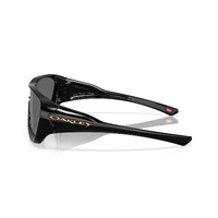 Oakley De La Salle OO9493-0130 Polished Black / Prizm Black Lenses