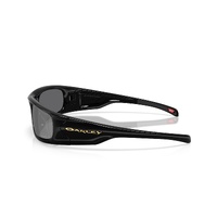 Oakley Highland OO9522-0162 Black / Prizm Black Lenses