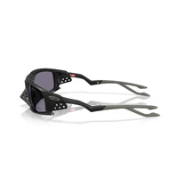 Oakley Plantaris SQ OO9529-0161 Matte Black / Prizm Grey Lenses
