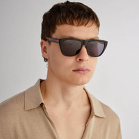 Gucci GG0926S 001 Black / Grey Lenses