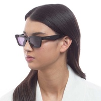 Oroton Wilder ORO2103396 Black / Smoke Lenses