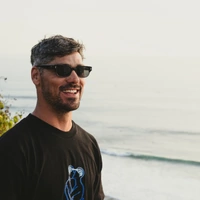 Otis Untitled 195-2401LL Black / Grey L.I.T Polarised Lenses