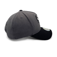 Mitchell & Ness Chicago Bulls Flexfit 110 Pinch Charcoal/Black OSFM