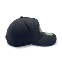 Mitchell & Ness Los Angeles Lakers 5 Panel 110 Pinch Weld Application Black OSFM