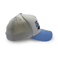 Mitchell & Ness University of North Carolina Flexfit 110 Tailsweep White Cream/Blue OSFM