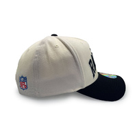 Mitchell & Ness Oakland Raiders Flexfit 110 Team Arch White Cream/Black OSFM