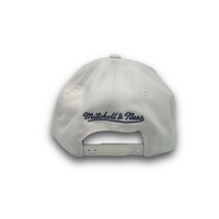 Mitchell & Ness Boston Celtics Flexfit 110 Seasonal White OSFM