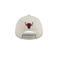 New Era Chicago Bulls 9Forty Varsity Stone OSFM
