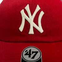 47 Brand New York Yankees Clean Up Truro Red OSFM