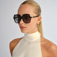 Gucci GG1072SA 001 Black / Grey Lenses