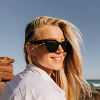 Otis Reputation 192-2405 Eco Crystal Pebble / Brown Gradient Lenses