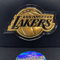 Mitchell & Ness Los Angeles Lakers 5 Panel 110 Pinch Weld Application Black OSFM