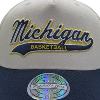 Mitchell & Ness University of Michigan Flexfit 110 Tailsweep White Cream/Navy OSFM