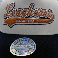 Mitchell & Ness University of Texas Long Horns Flexfit 110 Tailsweep White Cream/Black OSFM