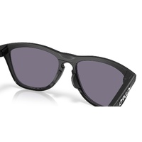 Oakley Frogskins Range XL OO9503-0658 Matte Black / Prizm Grey Lenses
