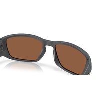 Oakley Tourniquet OO9521-0657 Matte Carbon / Prizm 24K Lenses