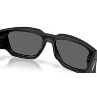 Oakley Instagator OO9514-0258 Matte Black / Prizm Black Polarised Lenses