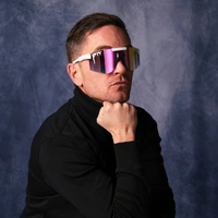 Pit Viper The Miami Nights Original Wide 2.0 White / Pink Mirror Polarised Lenses