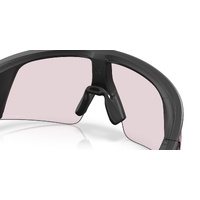 Oakley Wearable x Meta Vanguard OW8001-0952 Black / Prizm Ember Photochromic Lenses